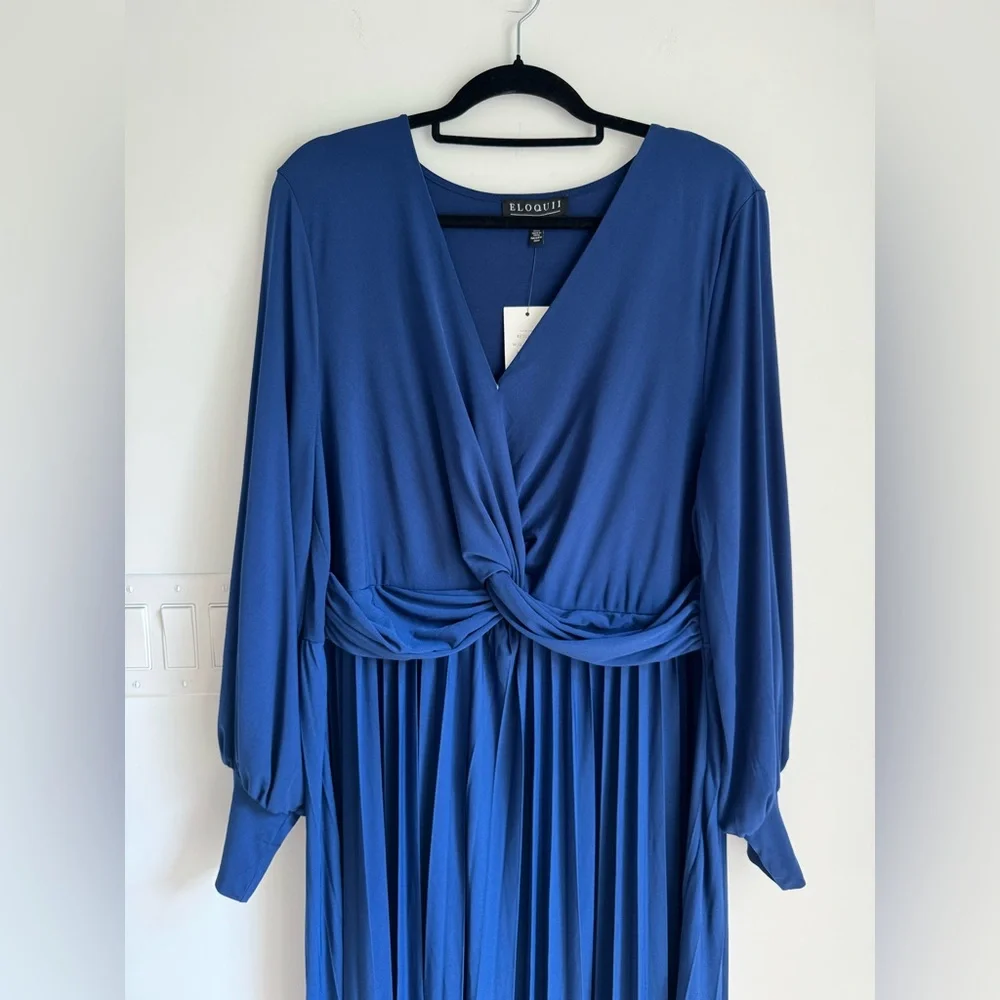 Eloquii‎ Knot Front Pleated Dress Size 16 Blue NEW
